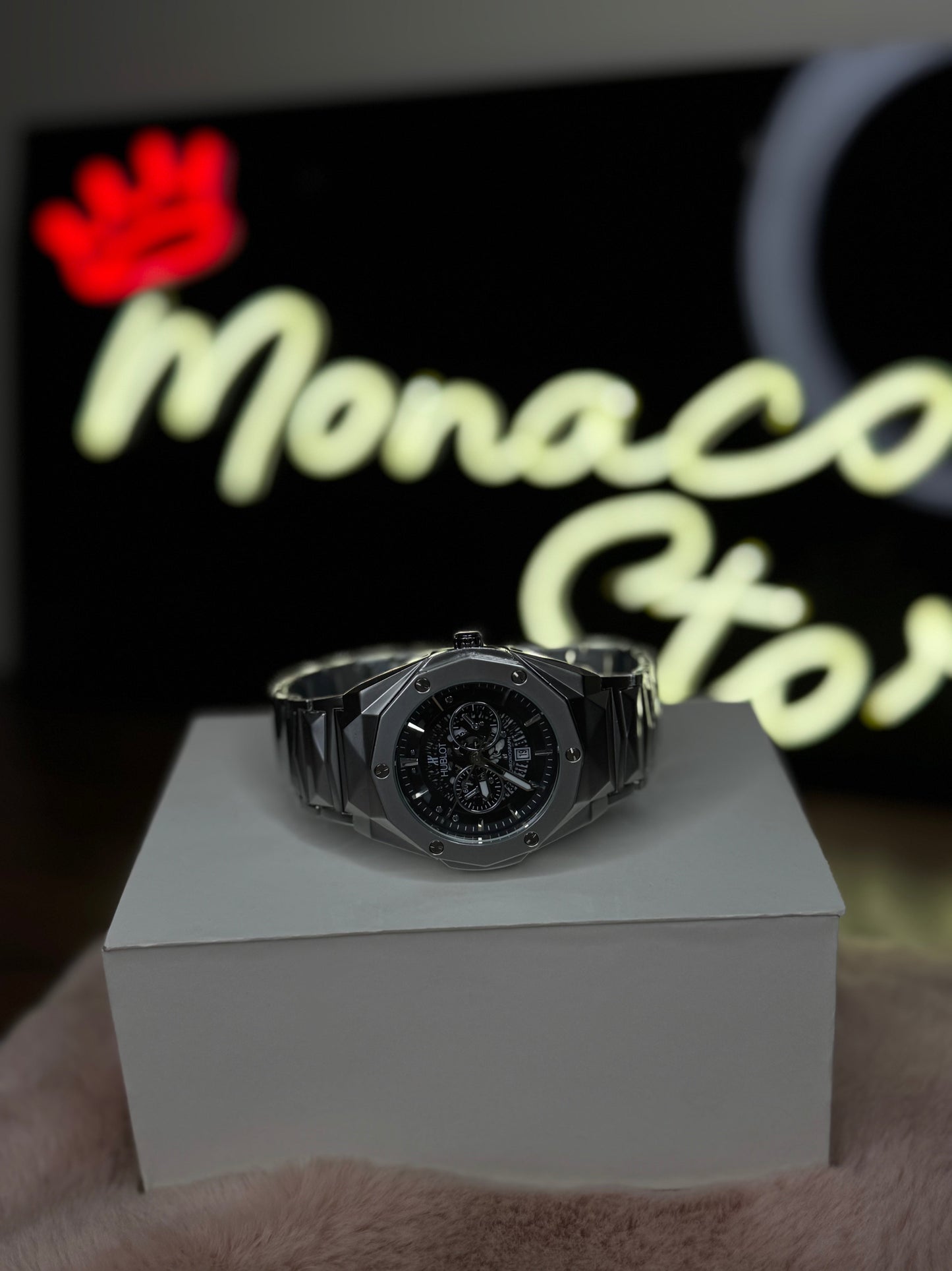 HUBLOT ELITE PREMIUM WATCH – HIGH CLASS LUXURY STAINLESS STEEL CHAIN – BLACK SKELETON DIAL