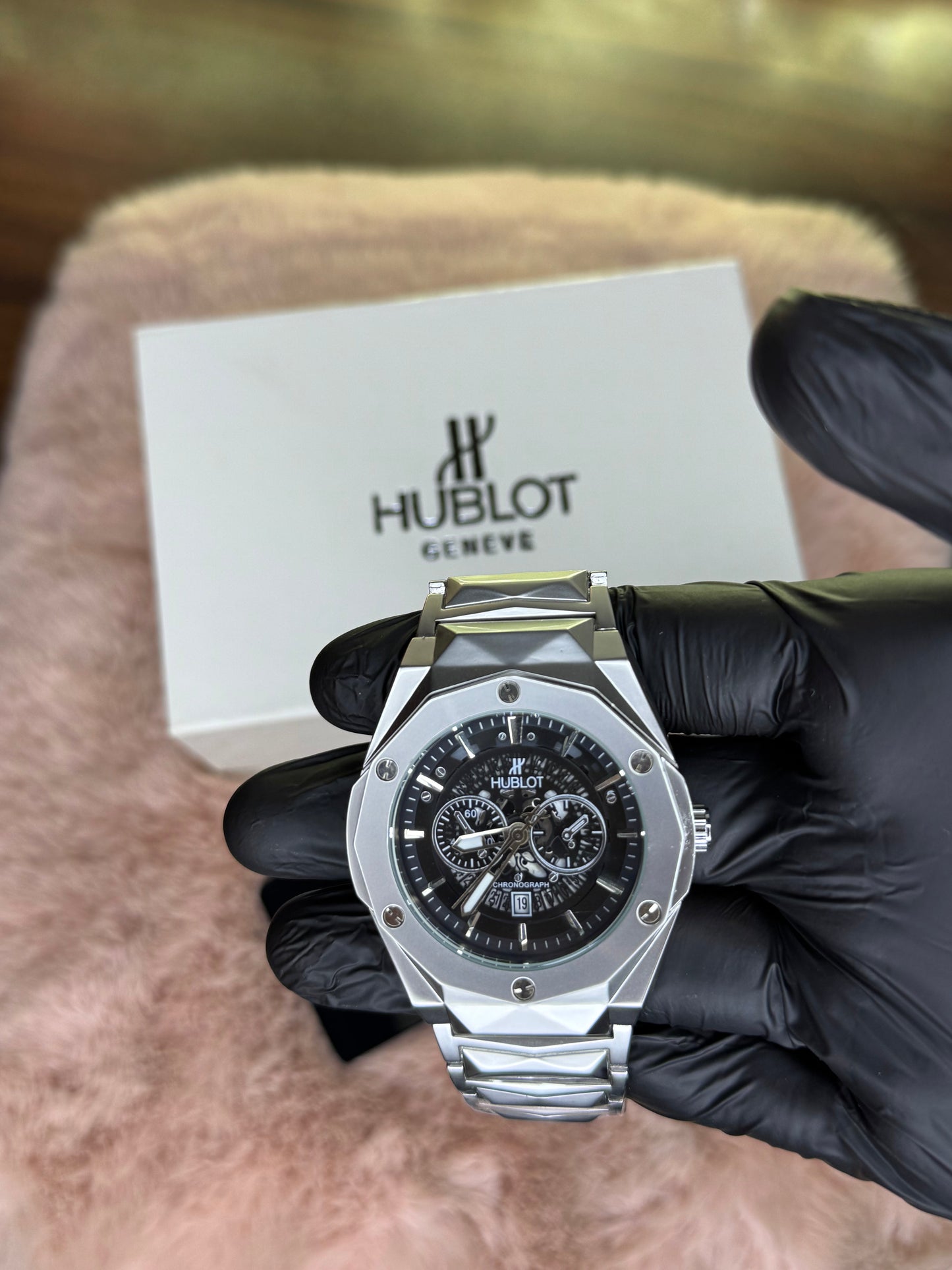 HUBLOT ELITE PREMIUM WATCH – HIGH CLASS LUXURY STAINLESS STEEL CHAIN – BLACK SKELETON DIAL