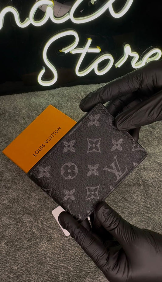 '- PREMIUM LEATHER WALLET